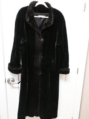 Vintage Novelti Adorable Junior Sheared Faux Fur Long Coat Sz 9